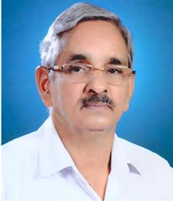 ಮುಳಿಯ ಗೋಲ್ಡ್ ಆಂಡ್ ಡೈಮಂಡ್ಸ್ ಸಂಸ್ಥೆಯ ಮಾಲಕರಾದ ಸರಾಫ್ ಮುಳಿಯ ಶ್ಯಾಮ ಭಟ್ ವಿಧಿವಶ